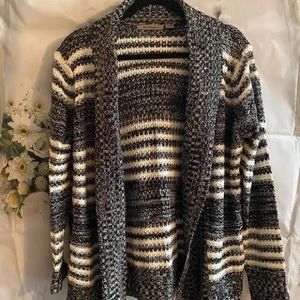Jason Maxwell sweater
